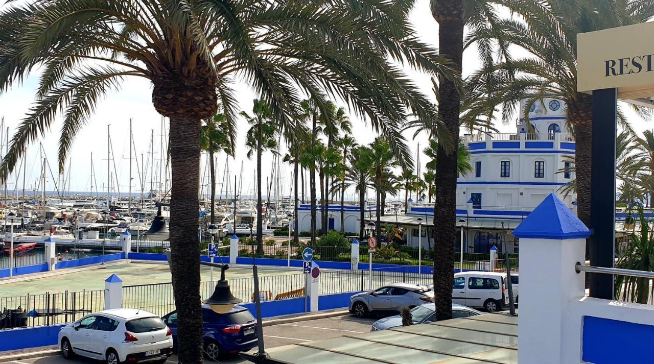 Estepona Puerto Lägenhet Exteriör bild