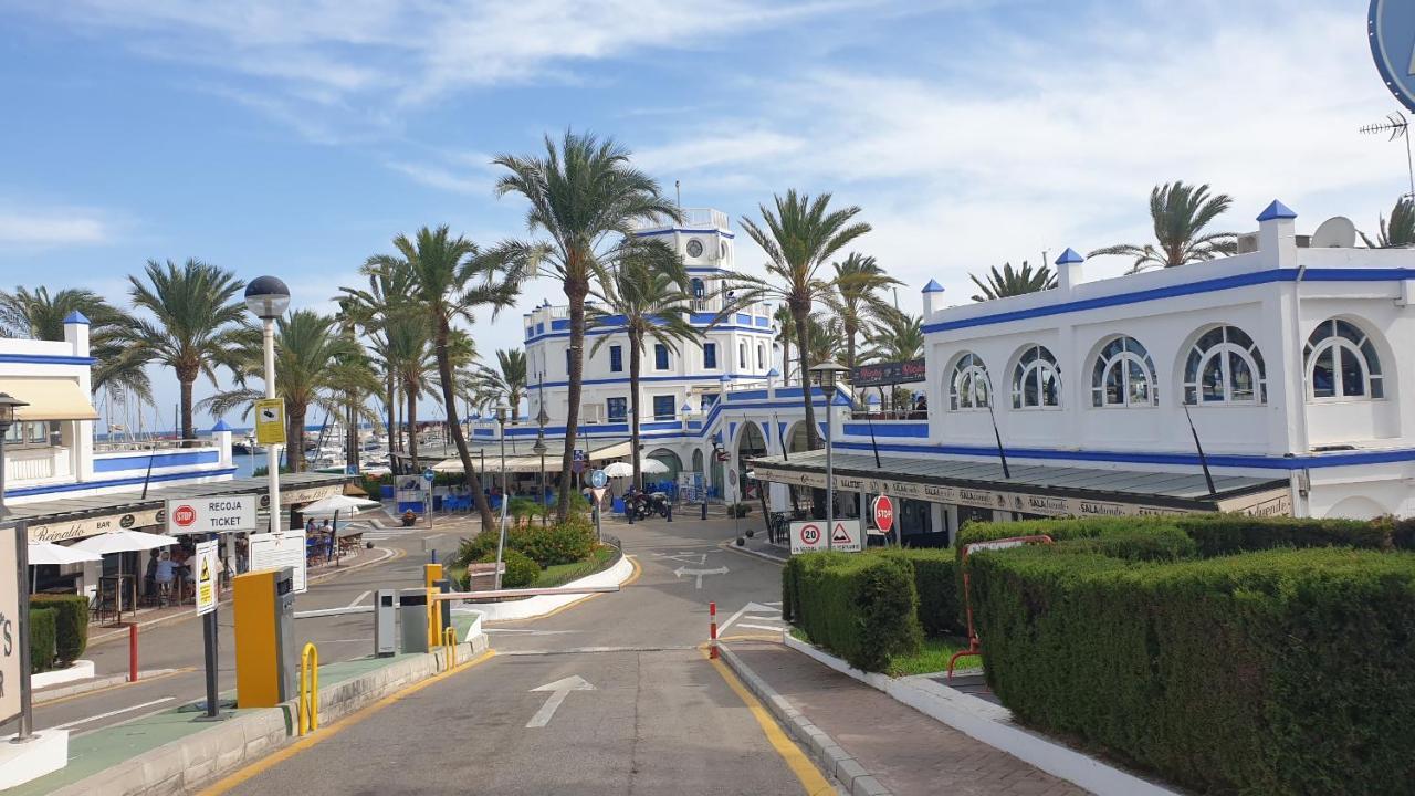 Estepona Puerto Lägenhet Exteriör bild